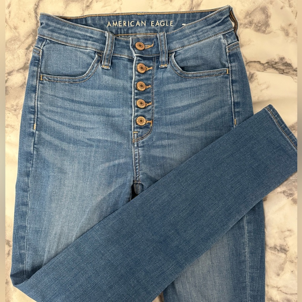 Size 0 American Eagle Skinny Jeans